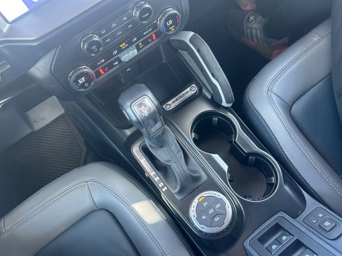 Used 2023 Ford Bronco Outer Banks image 20