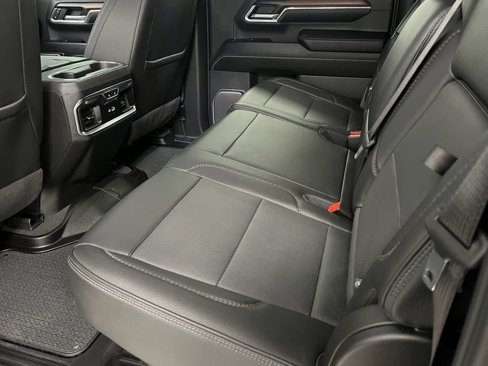 Used 2024 GMC Sierra 3500 Denali w/ Technology Package image 49