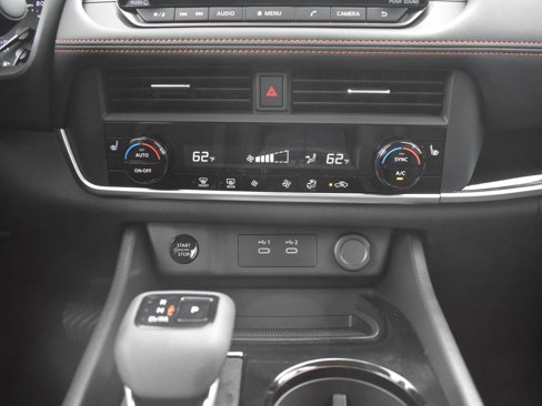 New 2026 Nissan Rogue SV image 10