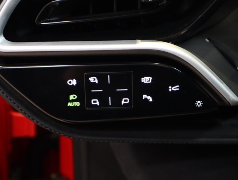 Used 2024 Ferrari 296 GTS image 30