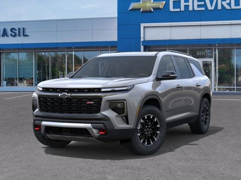New 2026 Chevrolet Traverse Z71 w/ LPO, Floor Liner Package image 7