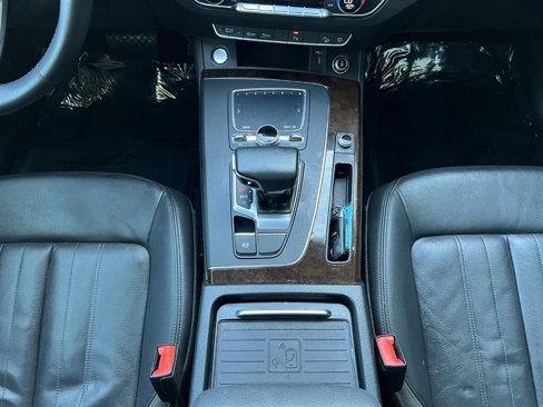 Used 2020 Audi Q5 2.0T Premium Plus w/ Premium Plus Package image 25