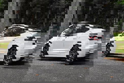 Used 2023 Tesla Model 3 Standard Range image 6