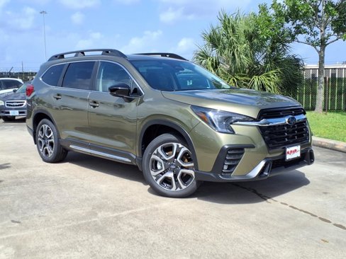New 2025 Subaru Ascent Limited image 3