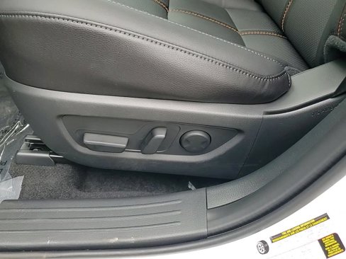 New 2025 MAZDA CX-50 2.5 Hybrid w/ Premium Plus Pkg image 16