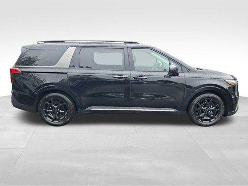 New 2026 Kia Carnival SX w/ SX Dark Edition Package image 7