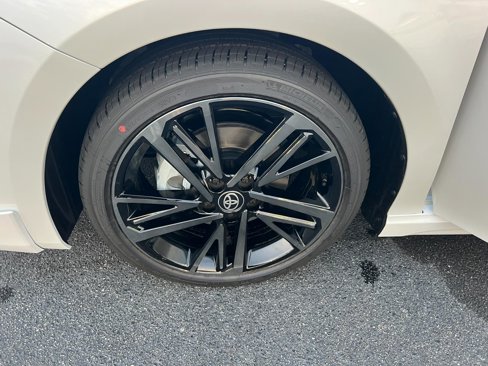 New 2026 Toyota Camry Hybrid image 31