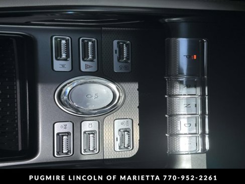 New 2025 Lincoln Nautilus Premier w/ Equipment Group 102A image 30