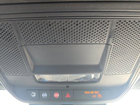 Used 2025 GMC Acadia Elevation image 28