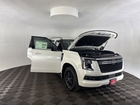 New 2025 Nissan Armada SV image 15