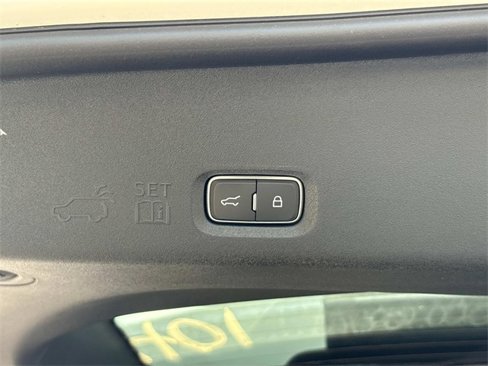New 2025 Lincoln Navigator L Reserve w/ Jet Appearance Package image 13