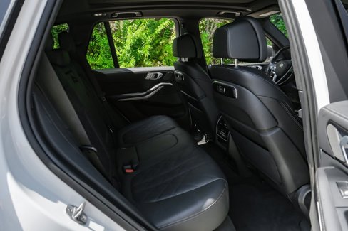 Used 2024 BMW X5 sDrive40i image 38