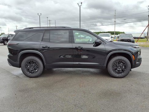 New 2025 Chevrolet Traverse Z71 w/ Enhanced Driving Package image 4