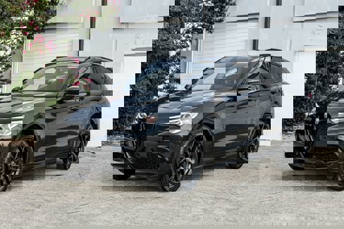 Used 2019 Alfa Romeo Stelvio Ti Sport w/ Quick Order Package 22S Sport image 2