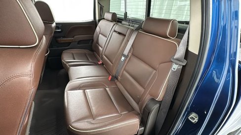 Used 2018 Chevrolet Silverado 1500 High Country image 12