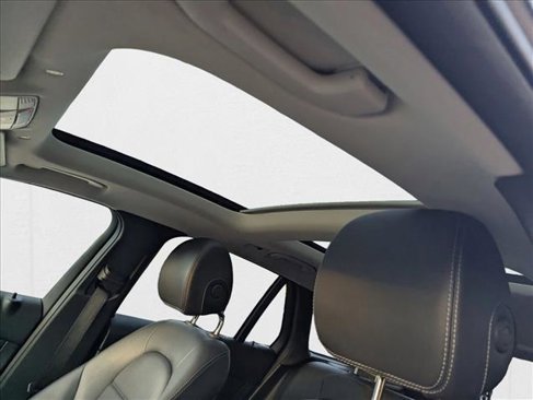 Used 2022 Mercedes-Benz GLC 300 image 14