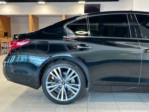 Used 2022 INFINITI Q50 Sensory image 17