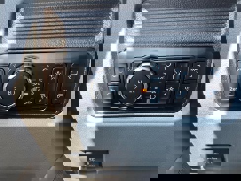 New 2026 Ford F250 XLT w/ XLT Premium Package image 25