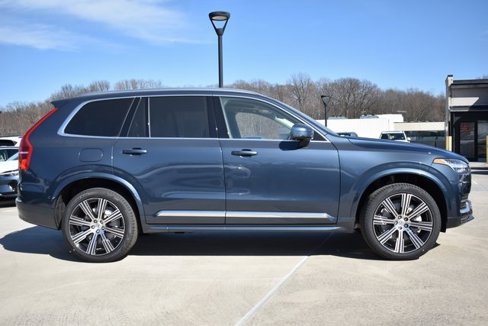 Used 2025 Volvo XC90 B6 Ultra w/ Protection Package Premier image 10