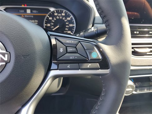 New 2025 Nissan Altima 2.5 SL image 12