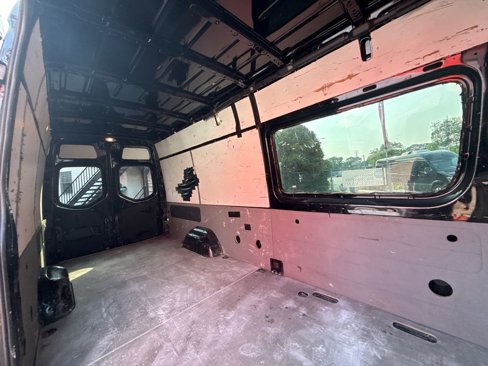 Used 2019 Mercedes-Benz Sprinter 170 Cargo image 22