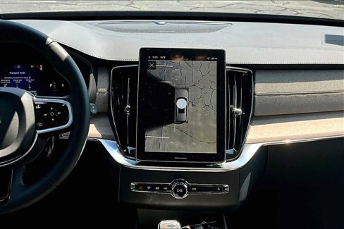 New 2026 Volvo XC90 B6 Plus image 8