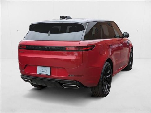 New 2025 Land Rover Range Rover Sport Dynamic SE image 2