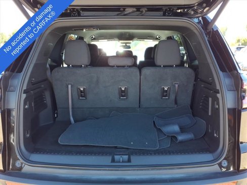 Used 2025 GMC Acadia Elevation image 11