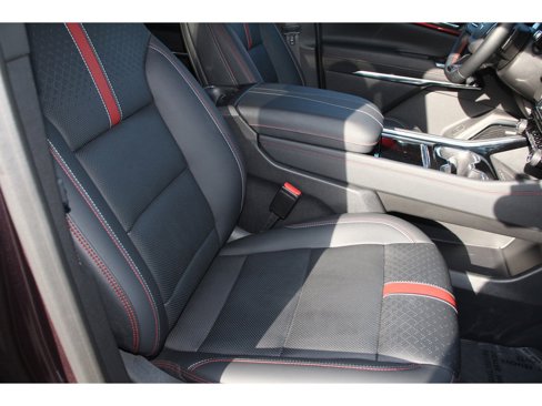 Used 2024 Chevrolet Traverse RS image 20