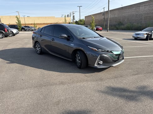 Used 2017 Toyota Prius Prime Plus image 6