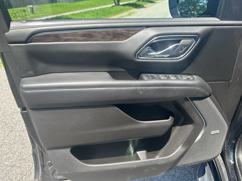 Used 2021 Chevrolet Tahoe LT image 33
