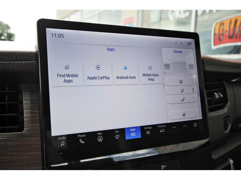 Used 2024 Ford Expedition Limited image 23