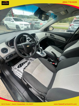 Used 2011 Chevrolet Cruze LS w/ Connectivity Package image 6