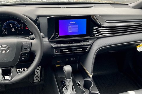 New 2026 Toyota Camry SE image 7