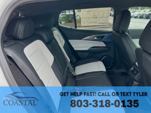 New 2025 Chevrolet Equinox EV LT image 23