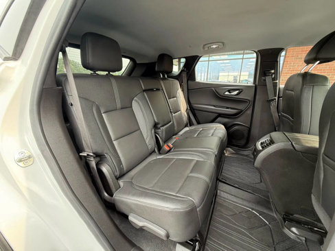 Used 2022 Chevrolet Blazer LT image 35
