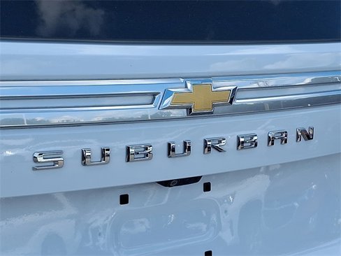 Used 2024 Chevrolet Suburban High Country w/ Premium Package 2 image 41