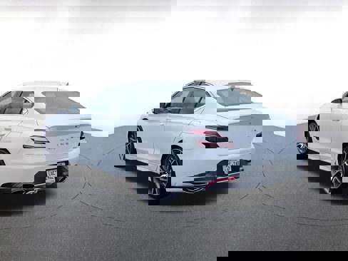 Used 2024 Genesis G70 2.5T image 10