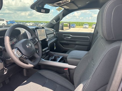 New 2026 RAM 1500 4x4 Crew Cab image 18