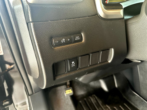 Used 2016 Nissan Murano SV image 31