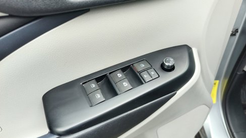 Used 2016 Toyota Highlander XLE image 14