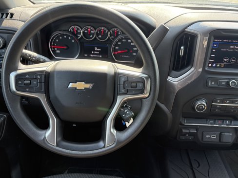 Used 2021 Chevrolet Silverado 1500 Custom w/ Custom Max Trailering Package image 16