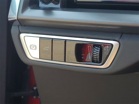 New 2026 Cadillac Vistiq Luxury image 17