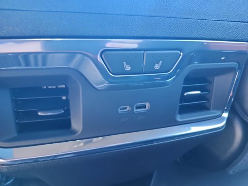 New 2026 GMC Sierra 3500 Denali Ultimate image 11