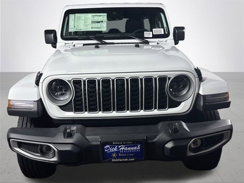 New 2025 Jeep Wrangler Sahara image 4