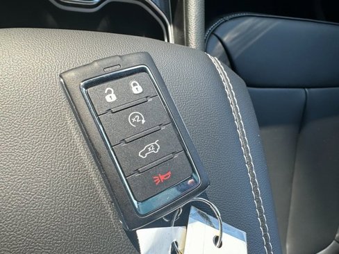 New 2025 Jeep Grand Cherokee L Limited w/ Black Appearance Package image 44