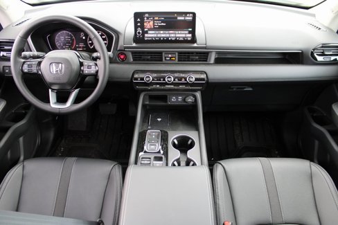New 2025 Honda Pilot Touring image 15