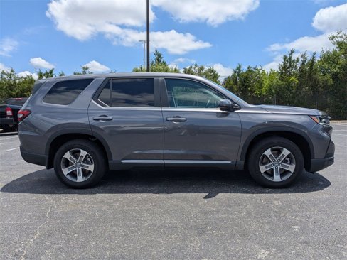 Used 2025 Honda Pilot EX-L image 7