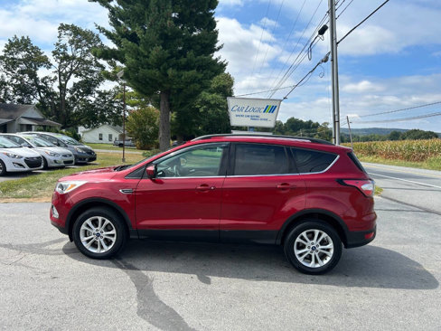 Used 2018 Ford Escape SE image 3