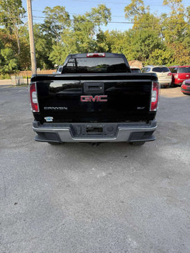 Used 2015 GMC Canyon SLT image 5